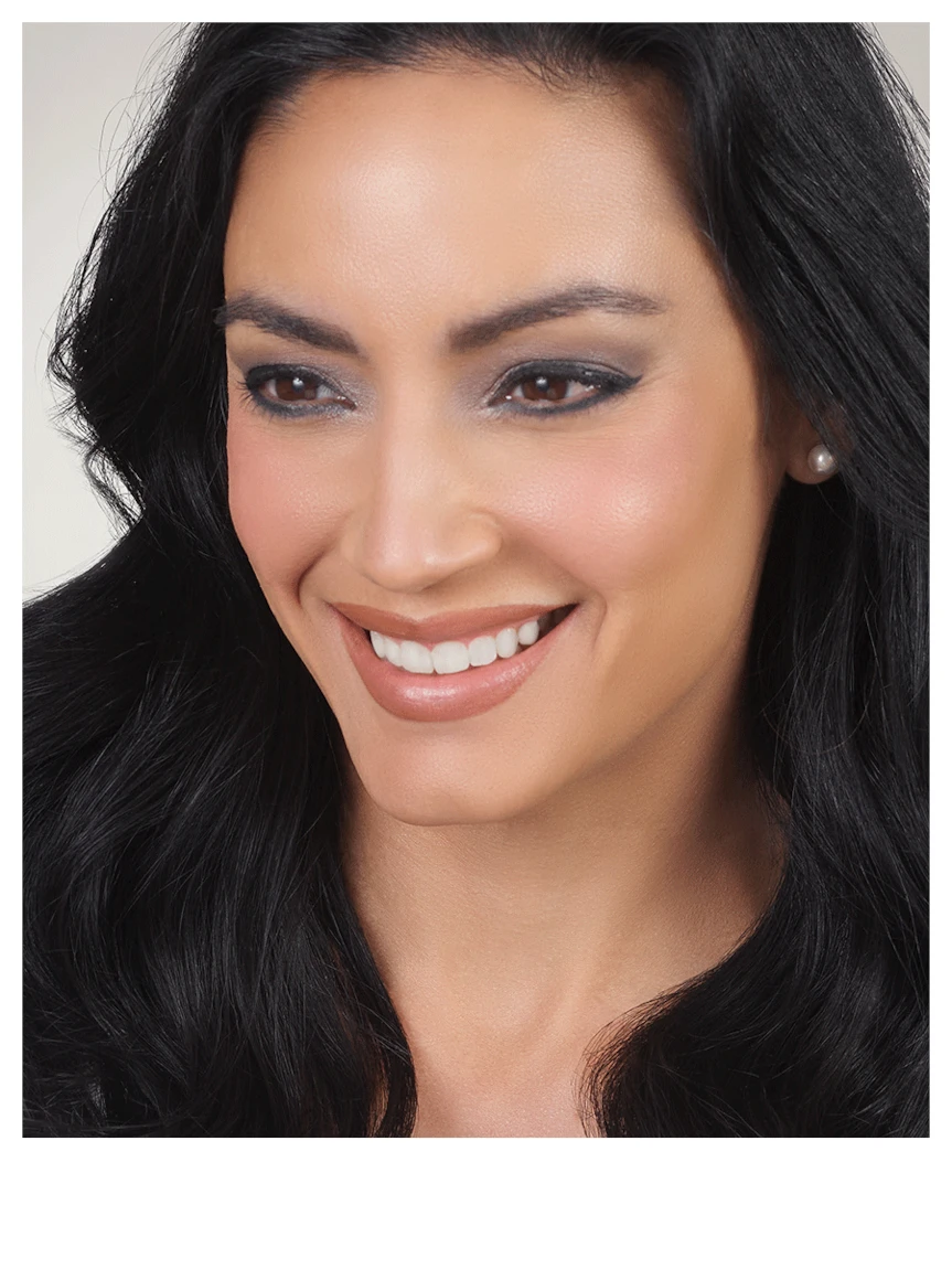 Mary Kay® Looks Collection, Cool Silver Haze 4 Mary Kay® Looks Collection, Cool Silver Haze - Image 2