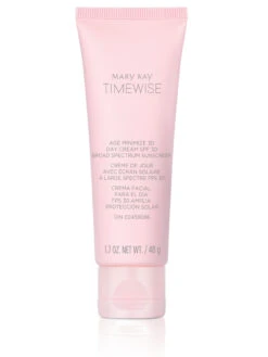 TimeWise® Age Minimize 3D® Day Cream SPF 30 Broad Spectrum Sunscreen** - Normal/Dry